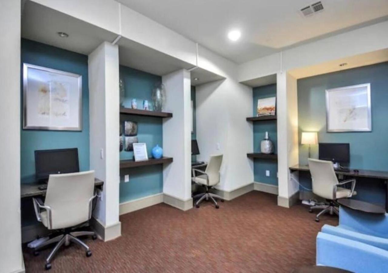 Inviting 2Br - Gym, Pool, Biz Center & Free Parking! Walk 2 Nrg Stadium! Near Med Ctr, Galleria, & Rice Village Houston Exterior foto
