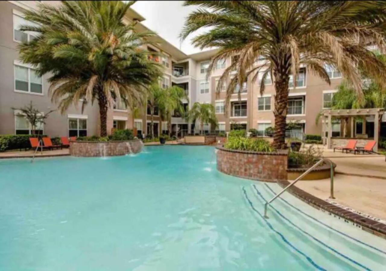 Inviting 2Br - Gym, Pool, Biz Center & Free Parking! Walk 2 Nrg Stadium! Near Med Ctr, Galleria, & Rice Village Houston Exterior foto